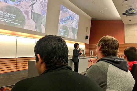 Chancellor Dorothy Leland talks with students about the Merced 2020 Project during a December forum.